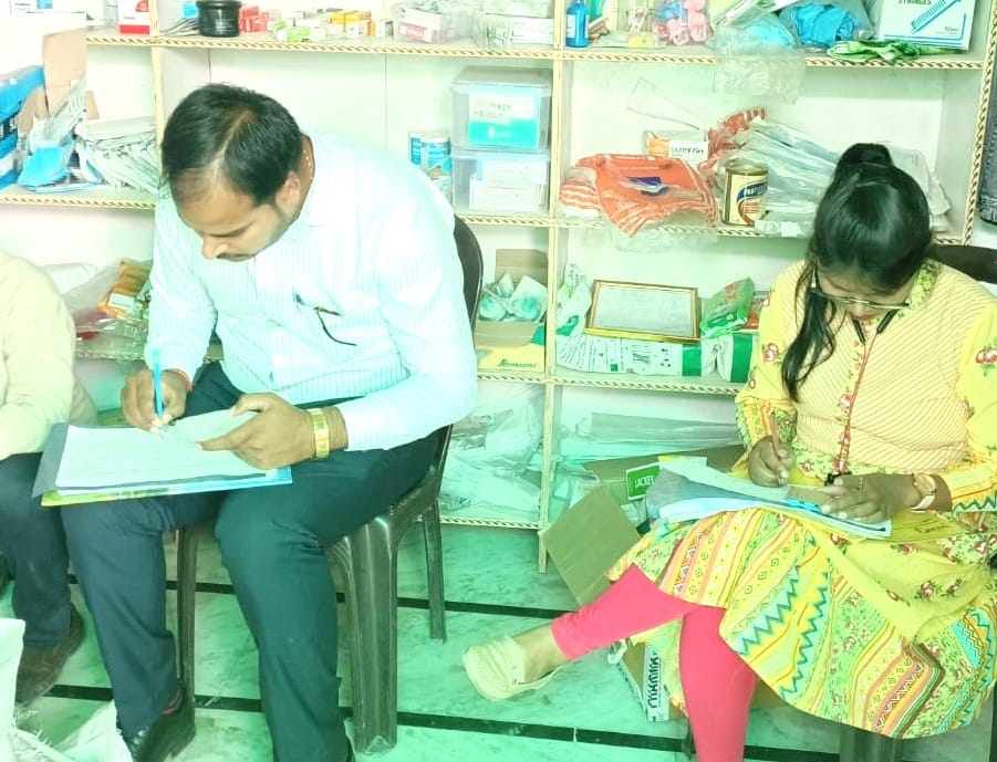 Illegal medical store sealed in nursing home in Kanpur, five lakh medicines confiscated