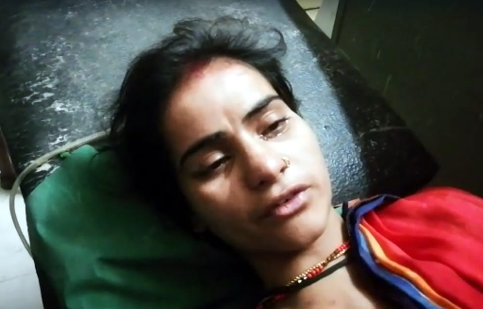 lady attampt to suicide, saved
