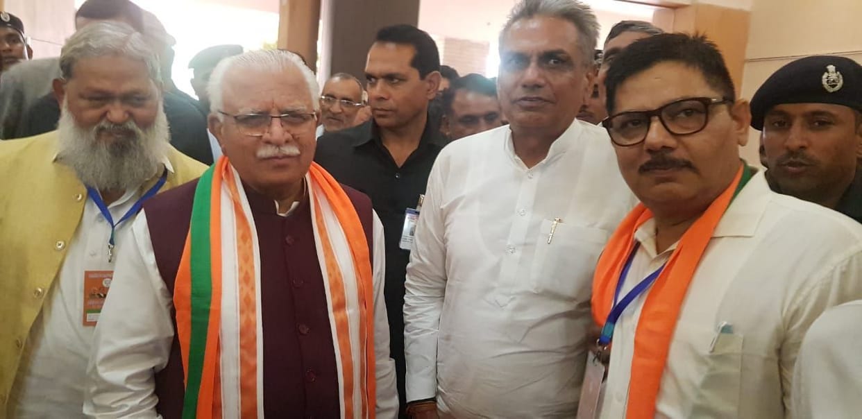 No major party has a winning contender for the post of chairman