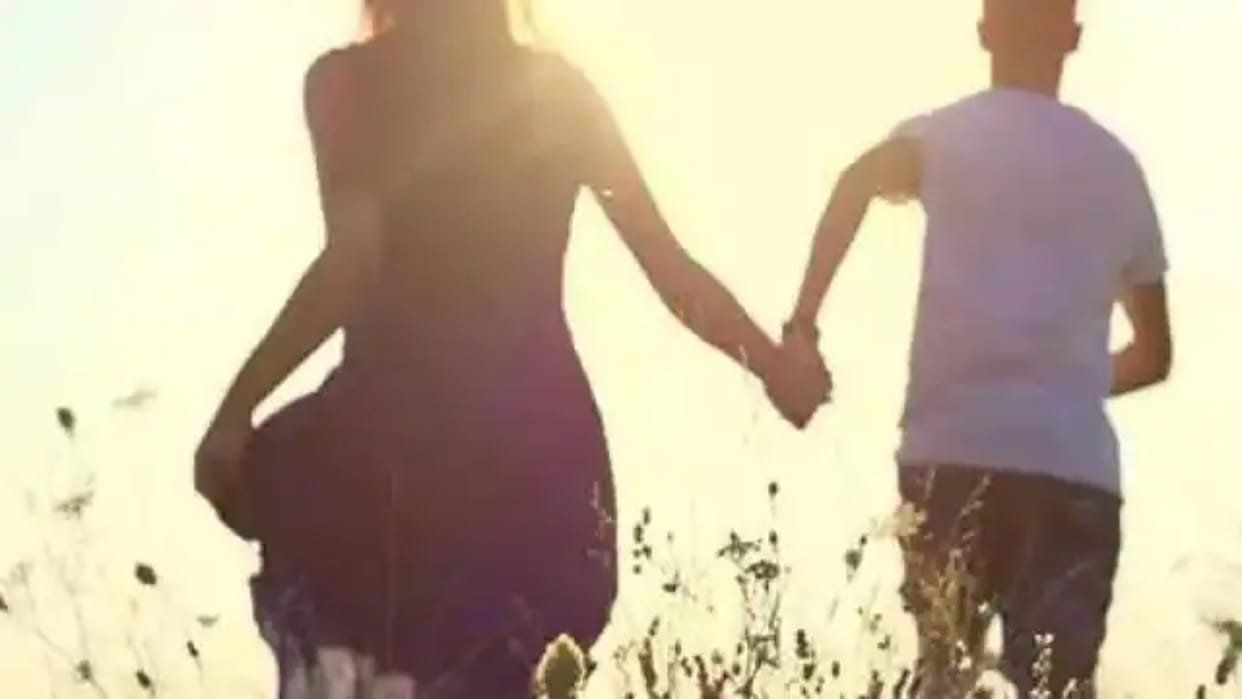 Married woman eloped with her lover with jewelry from her in-laws and in-laws