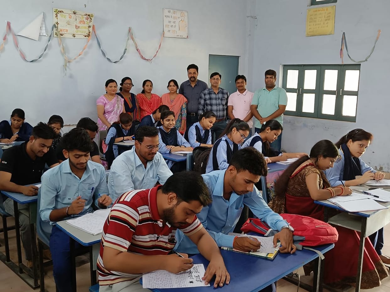 Deepti Singh stood first and Sandhya Mishra second in the essay competition.
