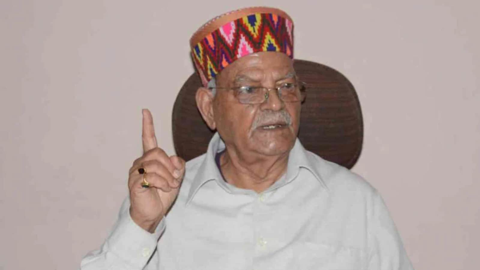 Om Prakash Chautala in Jail Know Many Leaders Sentences to Jail for Corruption and Rape Know Detail in Hindi