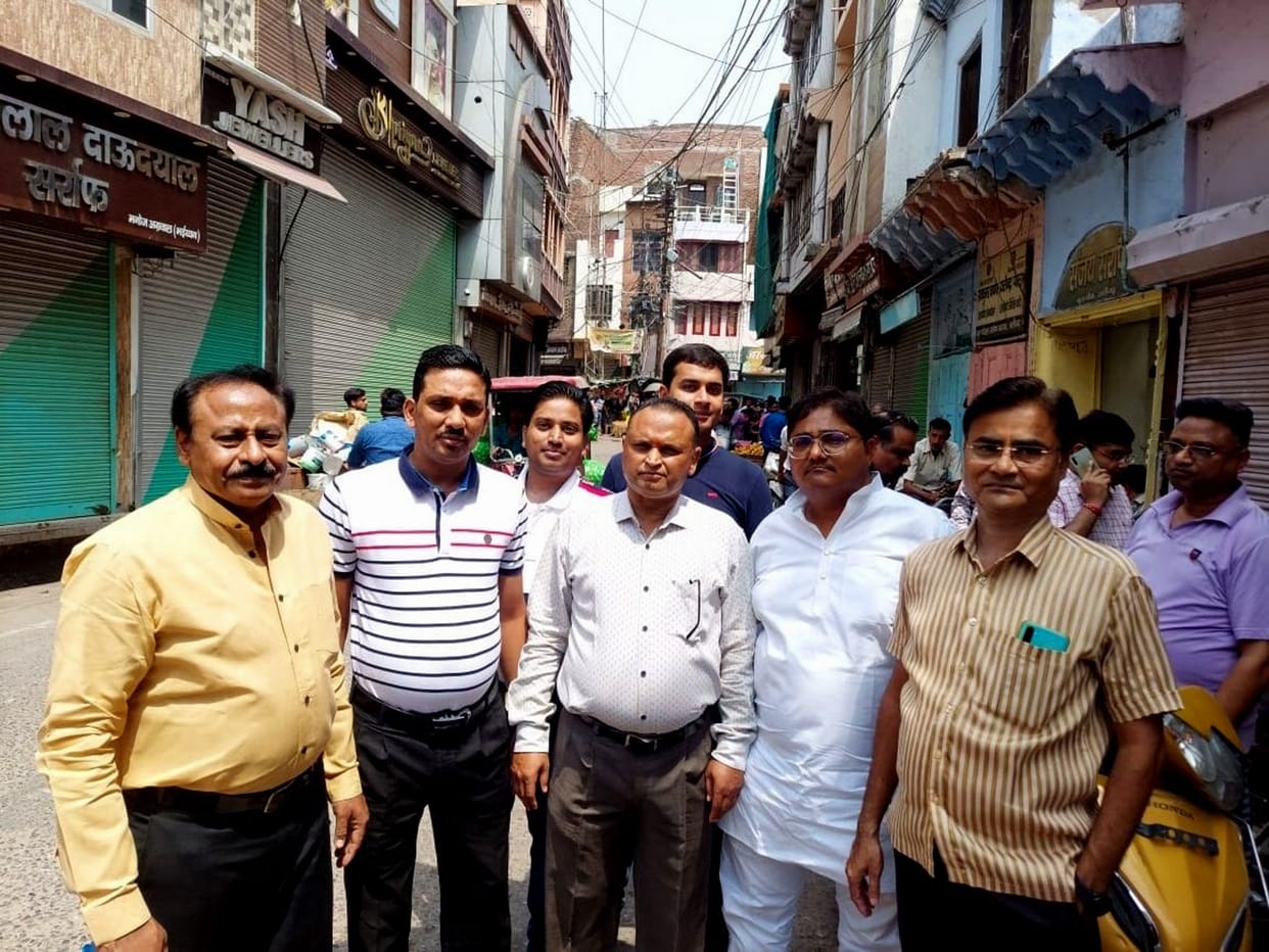 Sarafa Market closed after jewelers' wife - son murder