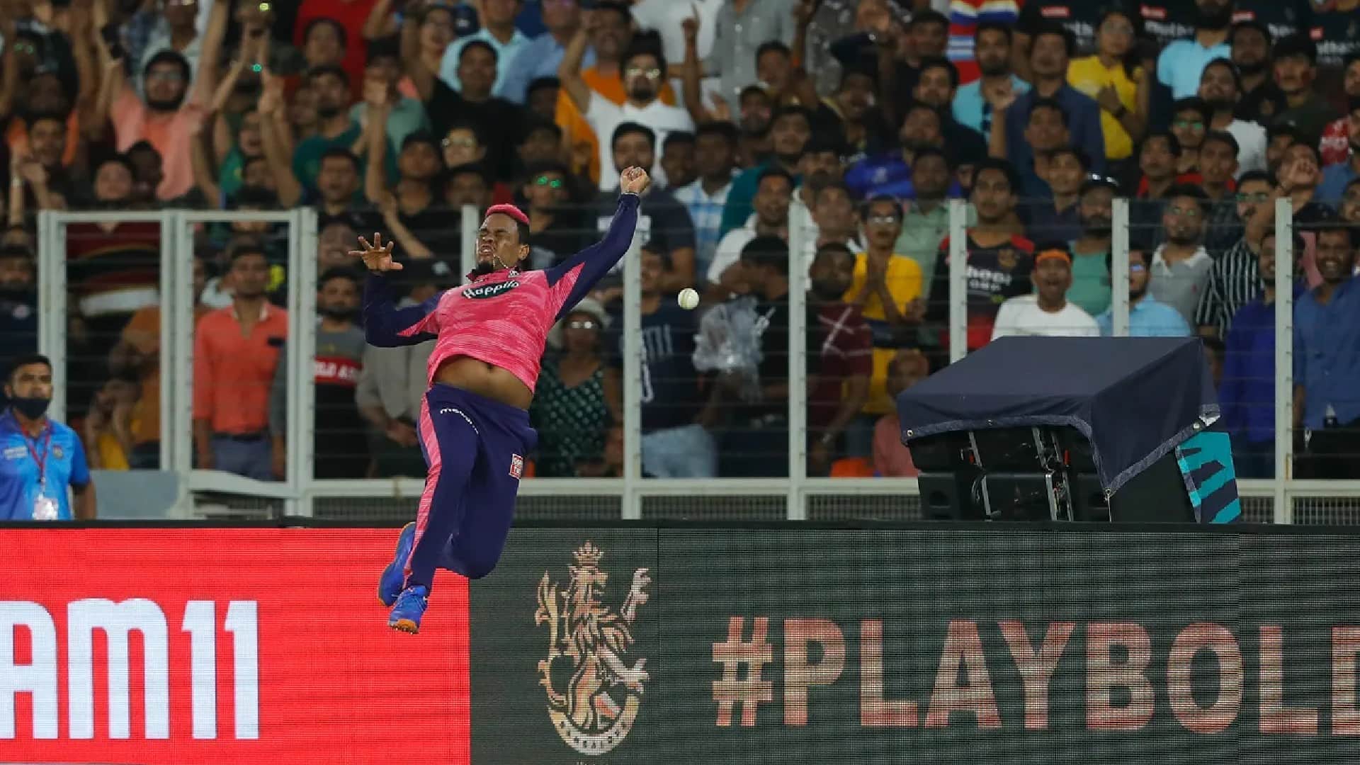 IPL 2022 RCB vs RR Match Highlights in Hindi Shimron Hetmeyar Dive to RCB Fans Disappointment