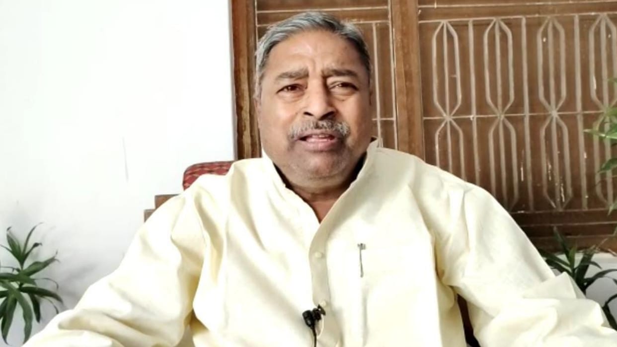 Vinay Katiyar claimed a muslim man used a blade on Shivling in Ayodhya.
