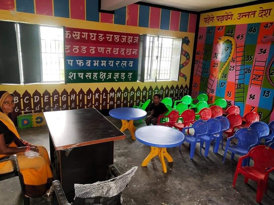 Aligarh: MPs, MLAs and officers will adopt Anganwadi center