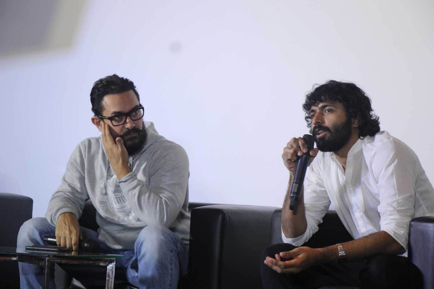 Laal Singh Chaddha director advait chandan instagram post on aamir khan call the actor mahapurush