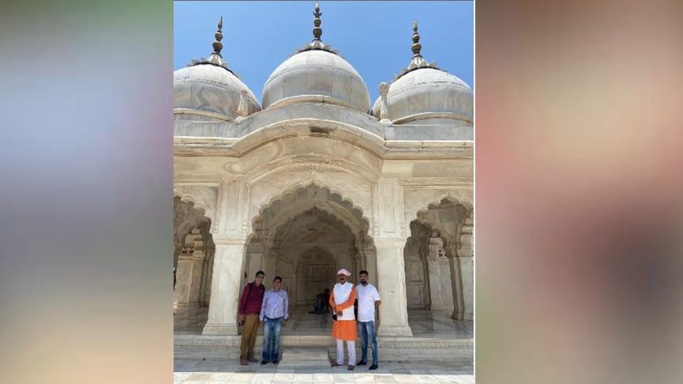 Begum Sahiba mosque record not found ASI agra lal kila Shri Krishna JanamBhoomi case