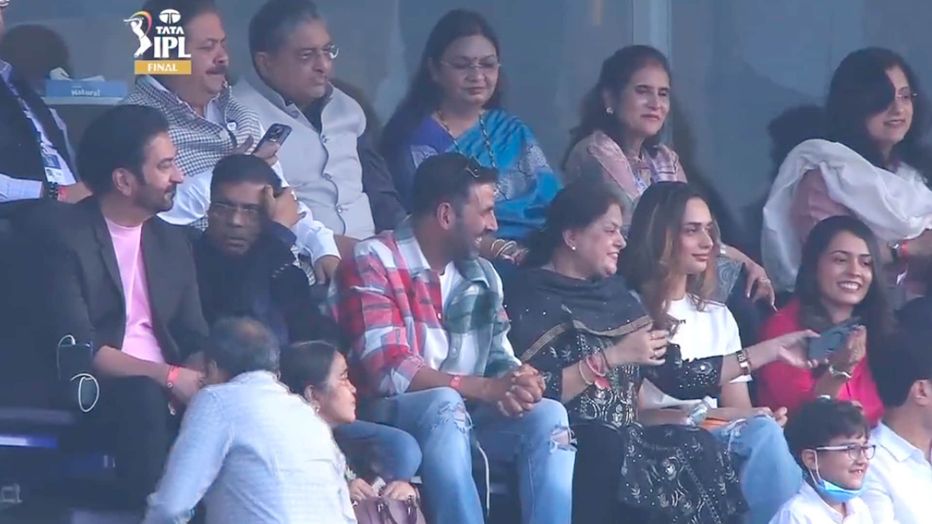 IPL Closing Ceremony 2022 Performance Guests Photos: Photos of Ranveer Singh, AR Rahman Power-Packed Performance in Narendra Modi Stadium