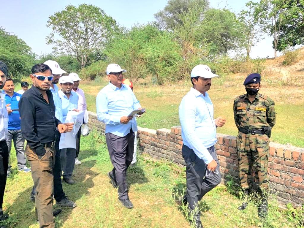 A nine-hole golf course will be built in the Botanical Garden of Ganga Barrage under the supervision of national players