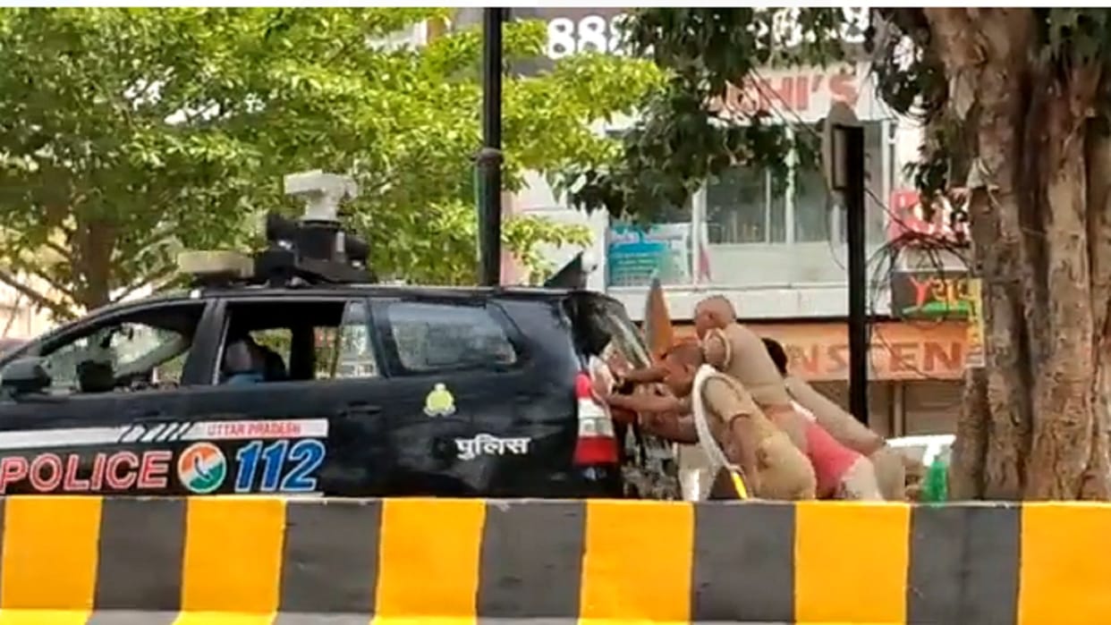 Prayagraj Police: Push plate turned dial 112 PRV van, how crime will be curbed