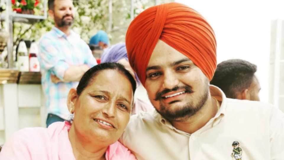 Sidhu Moosewala: after the death of punjabi singer his parents requests not to release his unreleased songs otherwise legal action will be taken