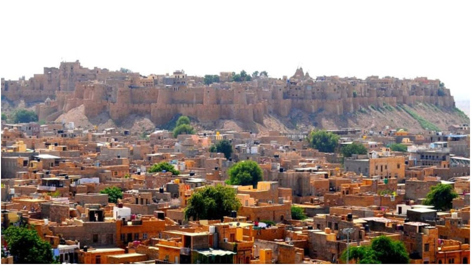 Travel Tips India's Amazing Places to Visit in November At Cheap Price Know Details Here