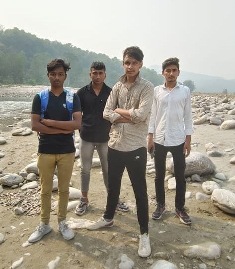Teenager drowned in Kosi river while taking bath