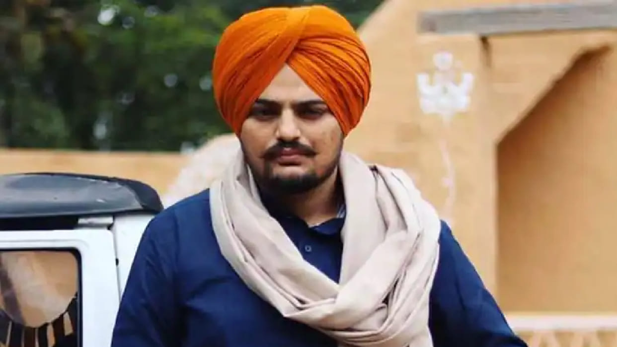 Singer Sidhu Moose Wala will be cremated today in his native village Moosa