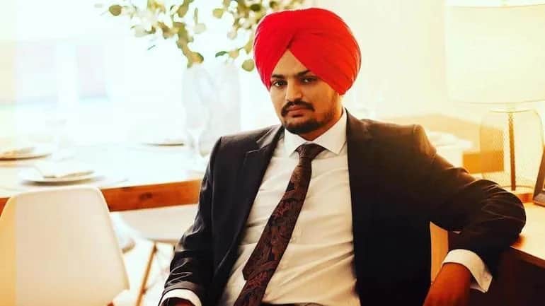 Shehnaaz gill Kapil sharma vishal dadlani zareen khan shocked on the murder of singer Sidhu Moose wala, paid tribute on social media