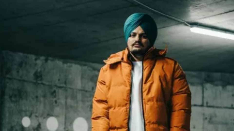 Father of Sidhu Moosewala gets a tattoo of his son