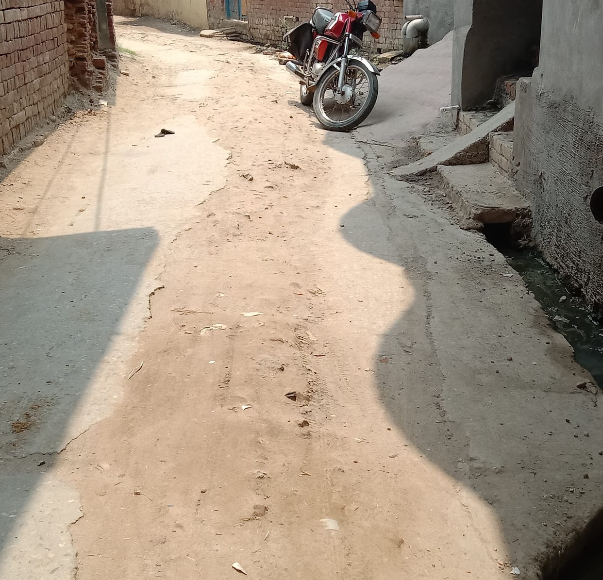 Roads have been uprooted for years, people are giving wounds