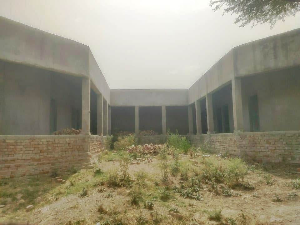 Panchayat secretariat lying incomplete, notice to secretaries