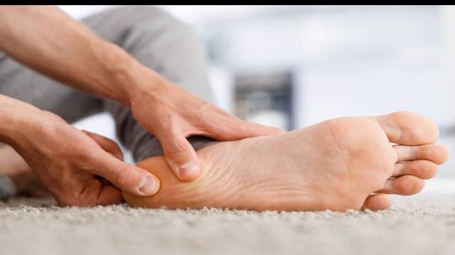 feet pain in morning, Plantar Fasciitis and other disease that cause pain