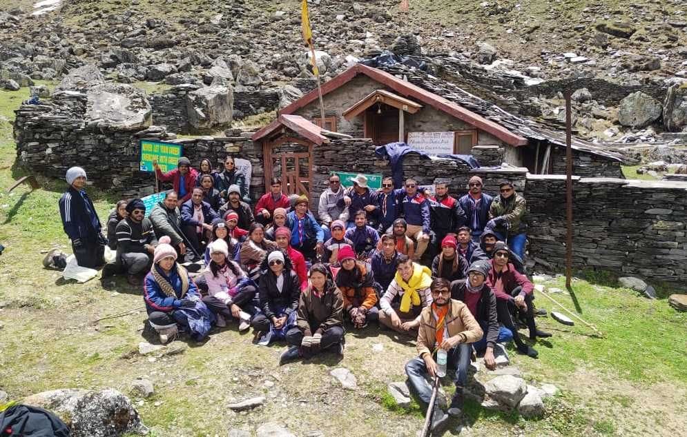 MP Tourists Returned From Pindari