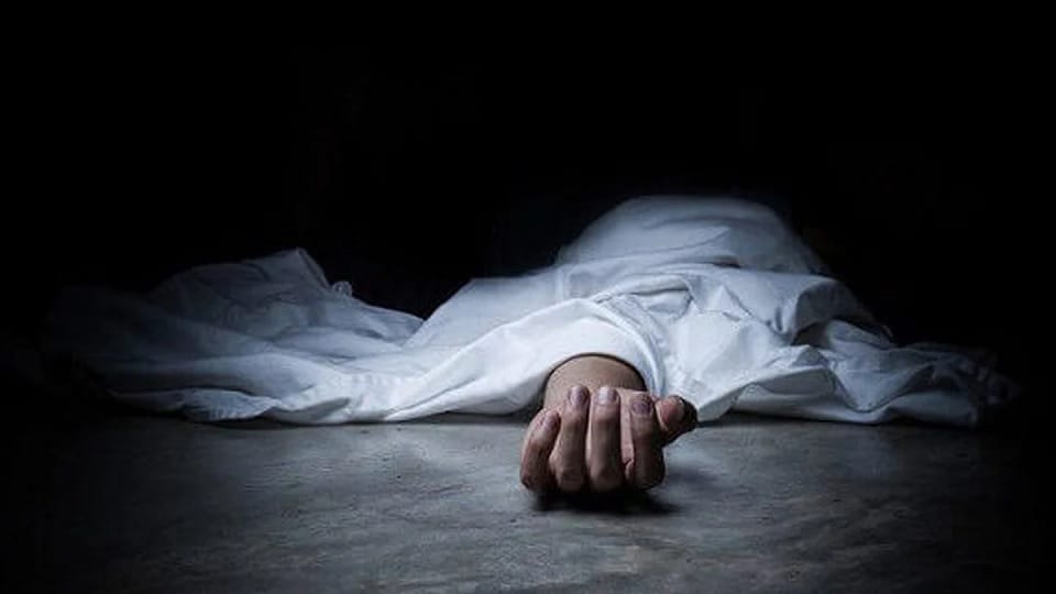 Rats ate one eye of a dead body kept in mortuary in Badaun