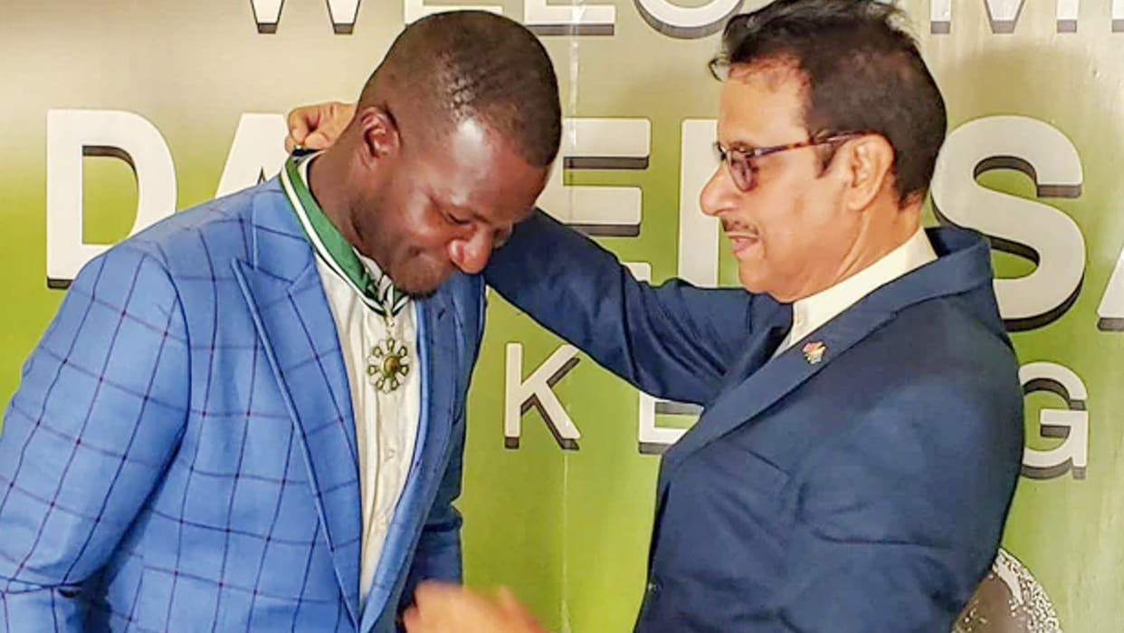 Daren Sammy Awarded: Former West Indies world-winning captain received the award in Pakistan, honored with the title of 'Sitara-e-Imtiaz'