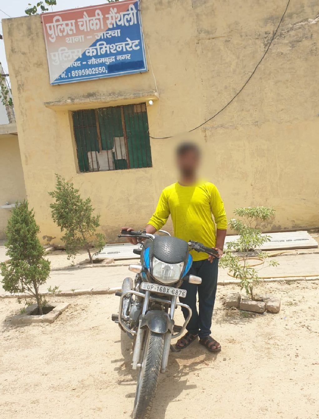 Ten year old son rode bike without helmet, father arrested