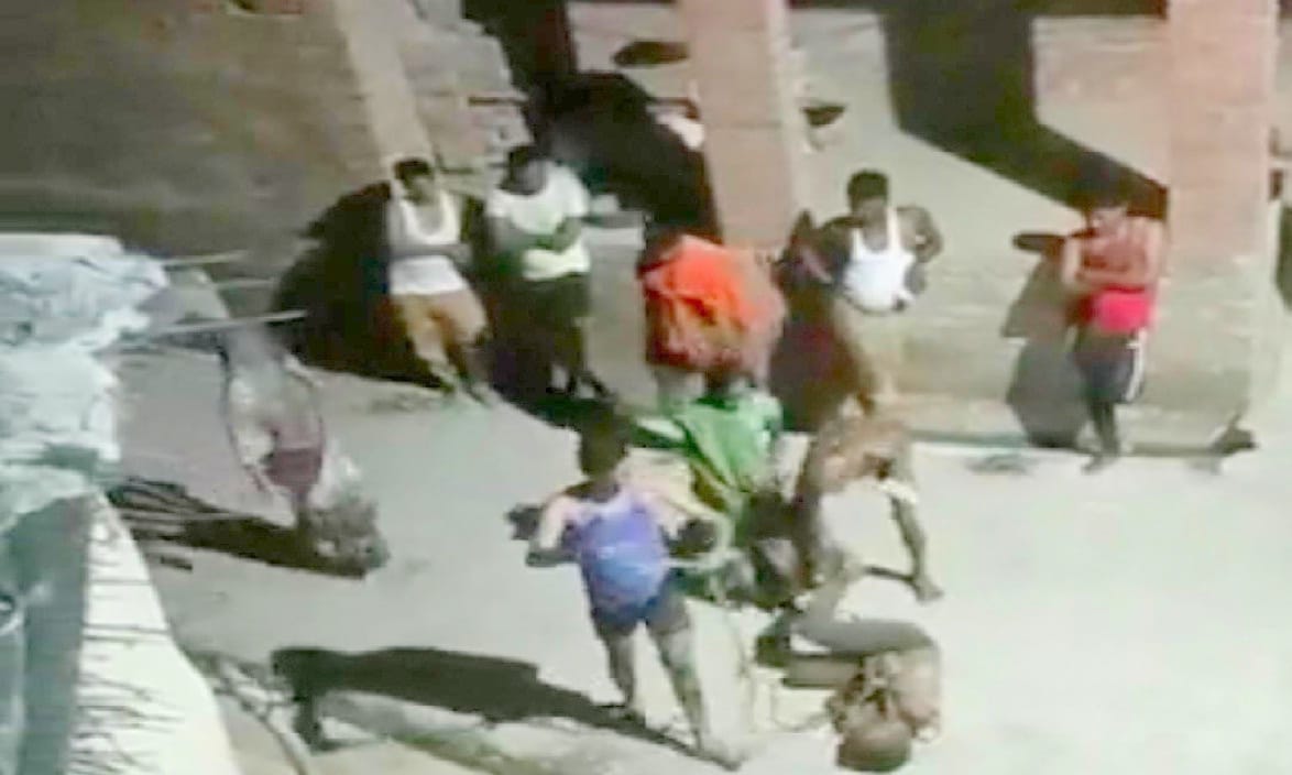 Young man tied with a rope and beaten up in a house dispute in Unnao, police took two into custody
