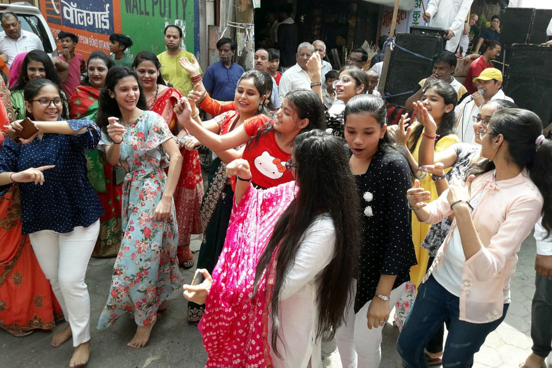 Palki Prabhavana Yatra taken out with pomp
