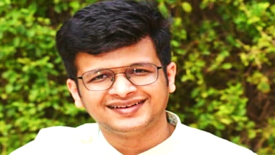 UPSC Civil Service Final Result 2021 Agra Saksham Goyal got 27th rank in UPSC exam