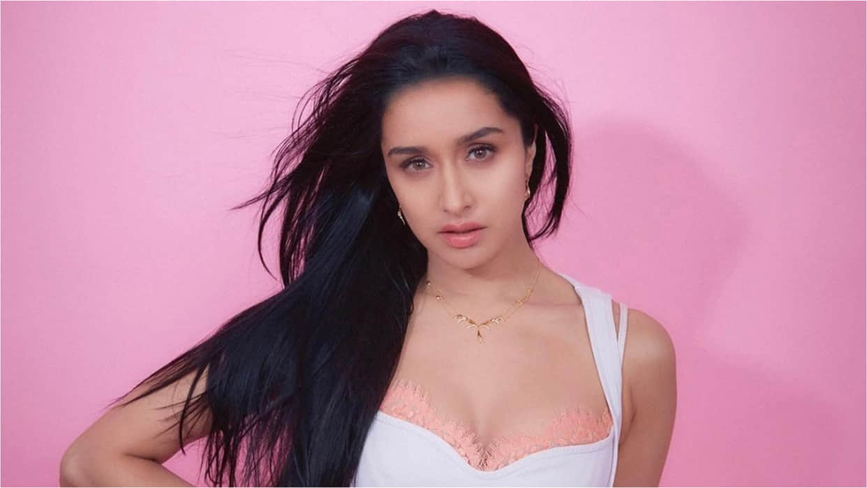 Tu Jhoothi Mai Makkar fame Shraddha Kapoor Birthday Shakti Kapoor wishes her in different style