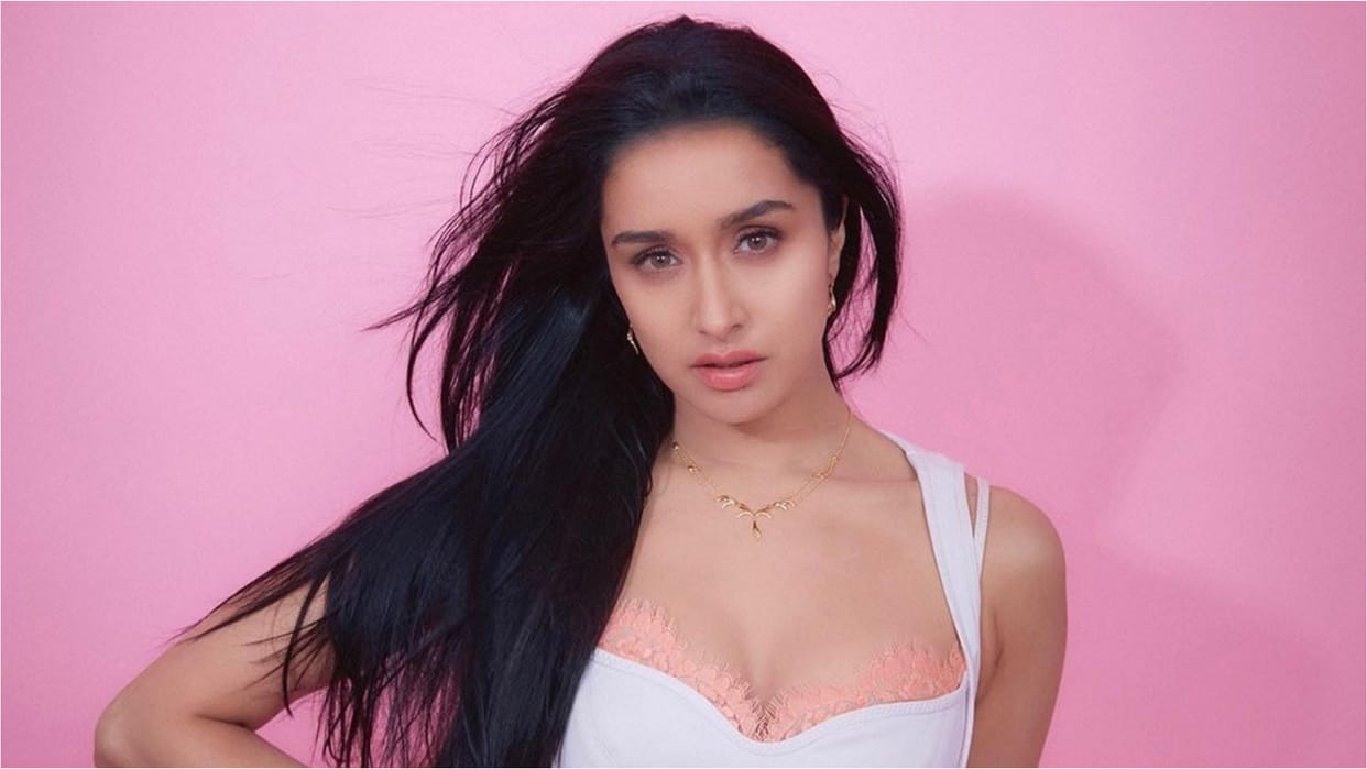 Tu Jhoothi Mai Makkar fame Shraddha Kapoor Birthday Shakti Kapoor wishes her in different style