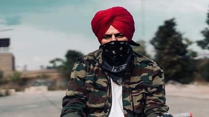 Father of Sidhu Moosewala filed a case against person who leaked song