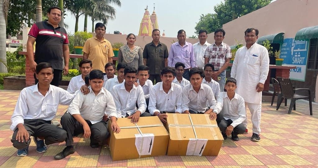 Agriculture tool kit distributed to students, Kurukshetra