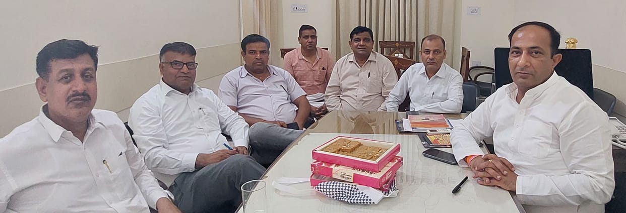 Congressmen celebrated at Kisan Bhawan