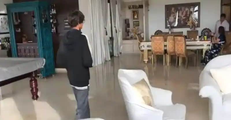 R Madhavan has luxury cars luxurious house and property worth crores know the actor net worth here