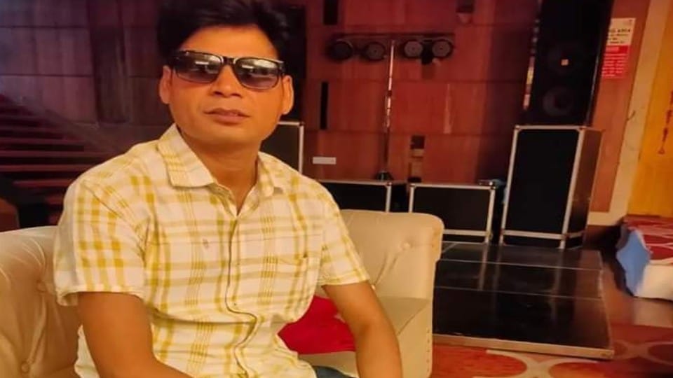Mainpuri Amit Kumar secured 561st rank in UPSC exam