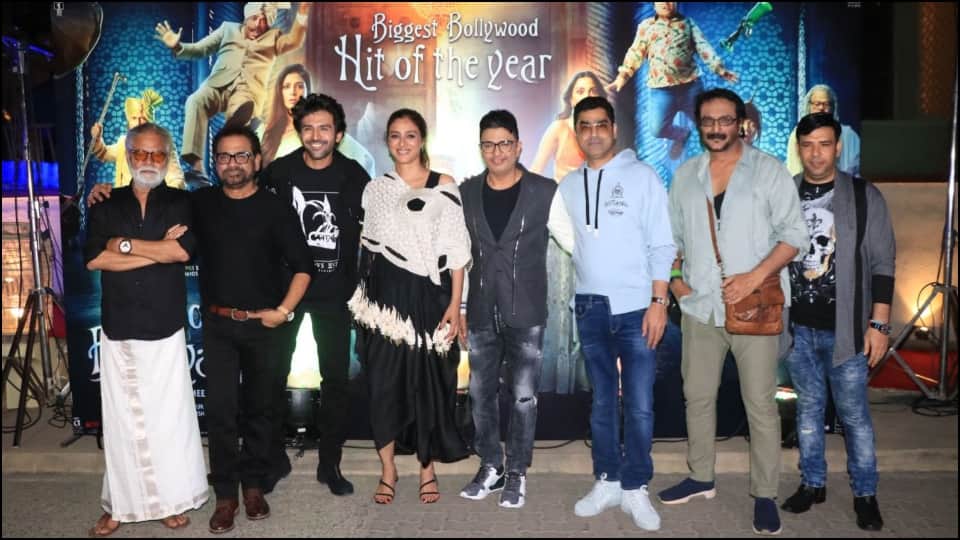 Bhool bhulaiyaa 2 success party kartik aaryan tabu and rajpal yadav photos viral on internet