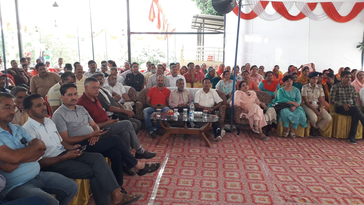 pm programme shown to peoples