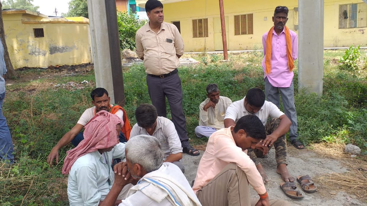 Budaun mining mafia hits man with JCB to death his two brothers injured