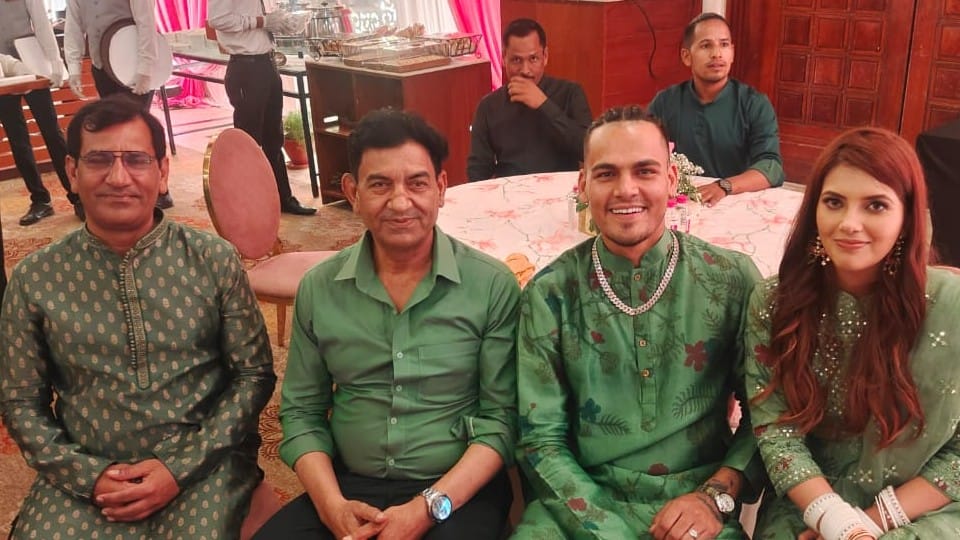 Deepak Chahar Jaya Bhardwaj wedding today in agra Deepak Chahar dance in sangeet ceremony