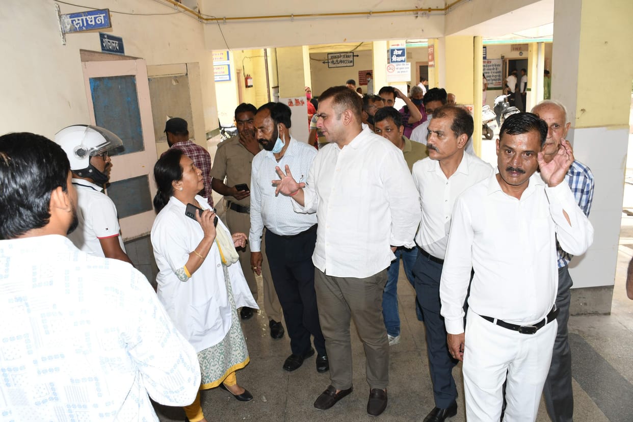 MLA got to know about the patients admitted in Base Hospital