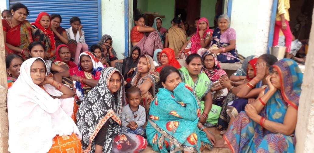 Kanpur dehat : Five earths arose simultaneously, people's eyes were filled, there was chaos in Jasoura and Patepur