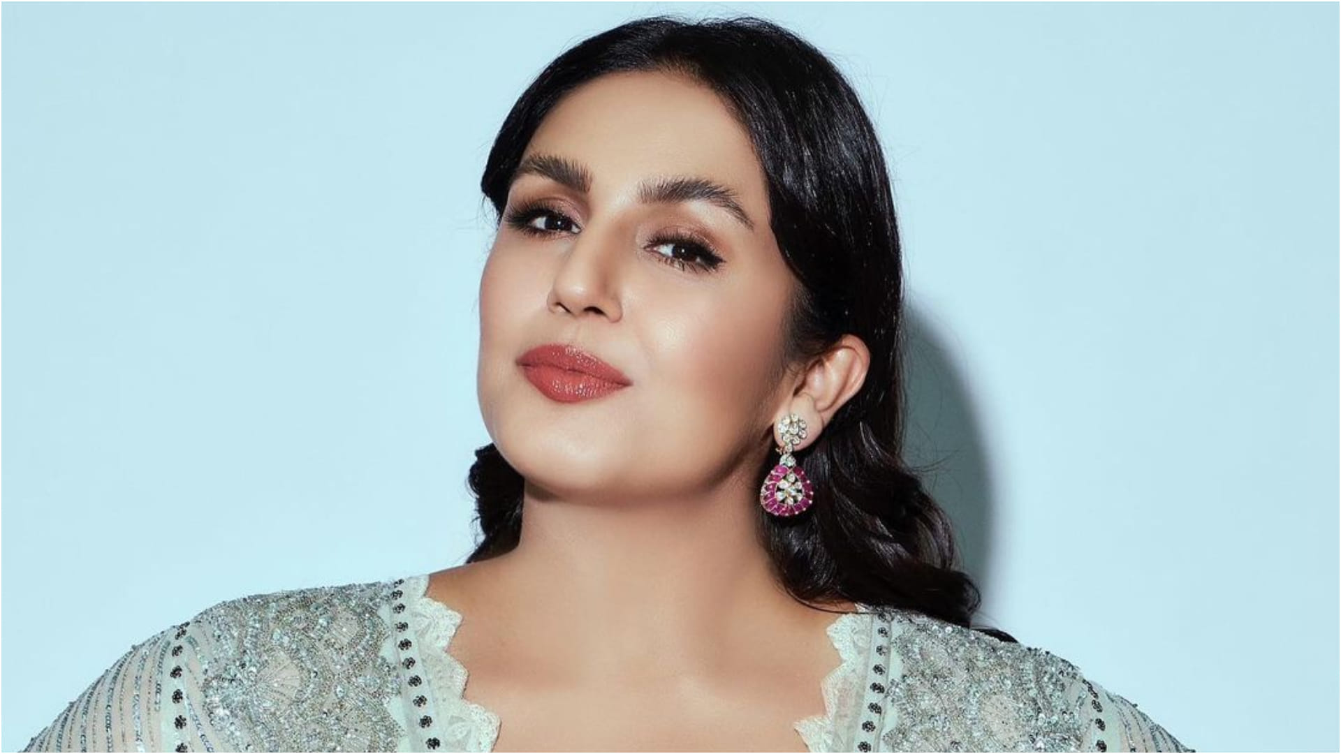 huma qureshi semi traditional look in anarkali gown perfect for bridesmaid