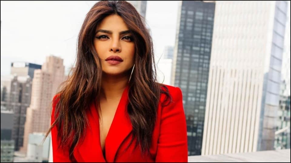 Priyanka Chopra Birthday Special Know Actress Net Worth and Income and Salary of Hollywood Movies