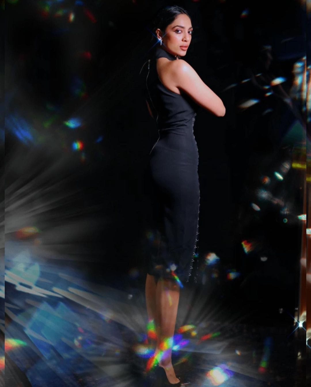 Sobhita Dhulipala Birthday Special Fashion Style See 10 Glamours Photos