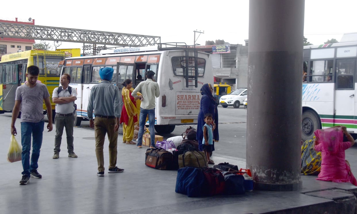 15 buses sent to PM's program, Passengers were waiting at the bus stop