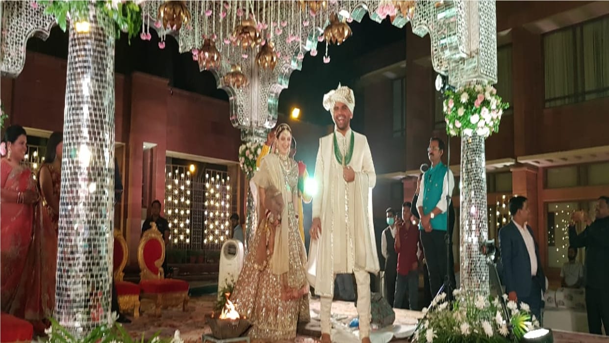 deepak chahar and jaya bhardwaj marriage Team India s medium pacer Deepak Chahar tied knot with Jaya Bhardwaj