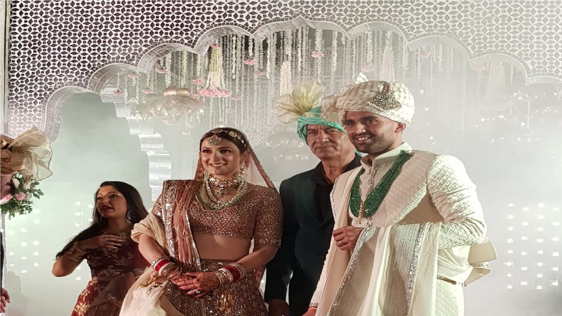 deepak chahar and jaya bhardwaj marriage Team India s medium pacer Deepak Chahar tied knot with Jaya Bhardwaj